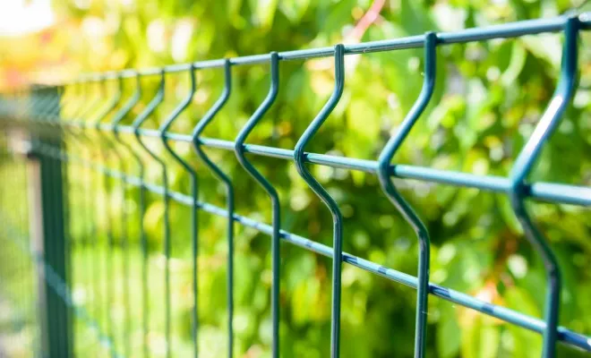 Installation de clôtures rigides, Angoulême, Charente Élagage Pro
